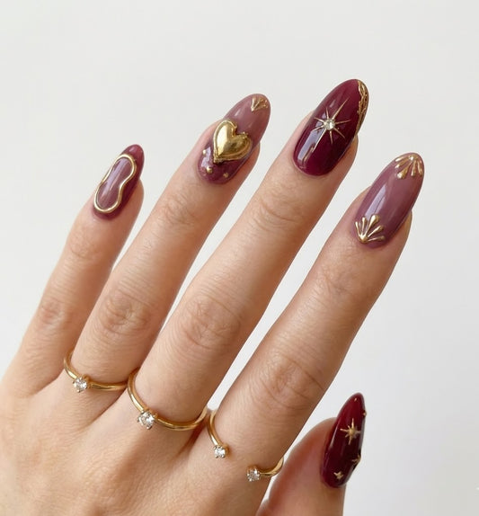 Burgundy Celestial Press On Nails, Gold Heart 3D Accent Nails, Mauve Royal Ornament Fake Nails, Dark Red Luxury Glue Ons, Rich Wife Nails - PN251301