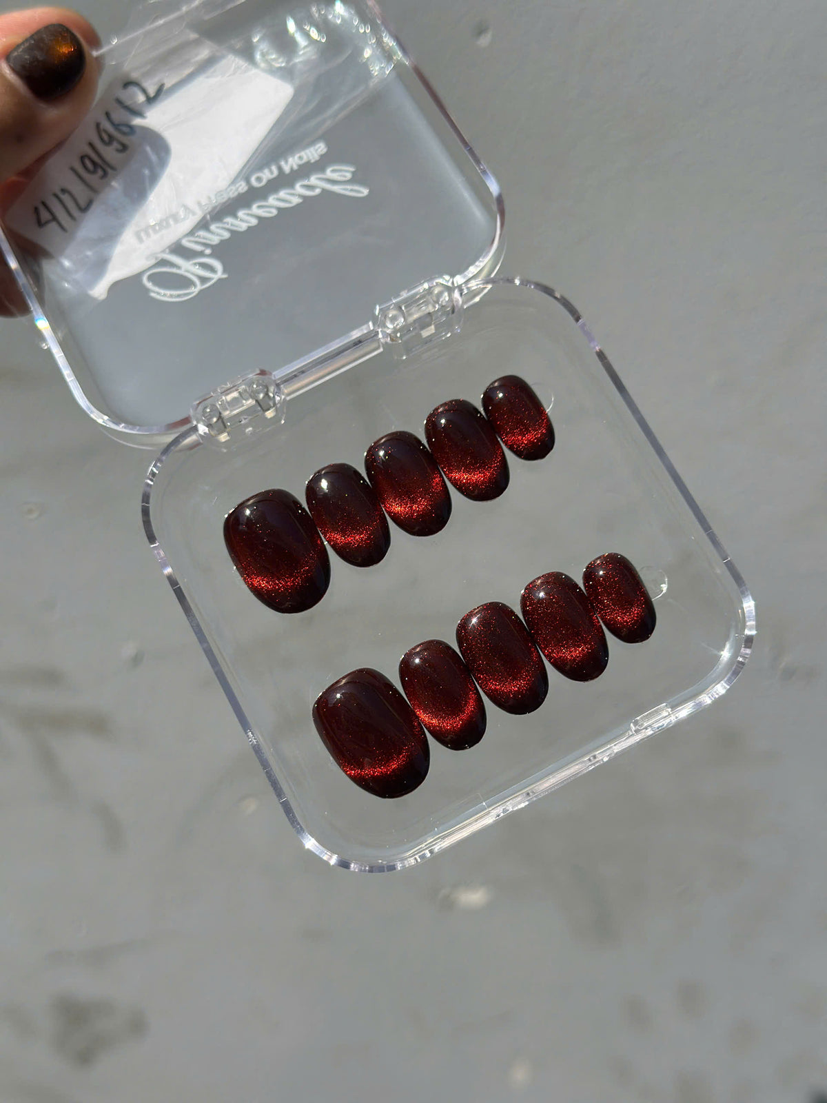 Burgundy Red Cat Eye Press on Nails, Dark Wine Velvet Nails, Luxury Old Money Reusable Nails, Rich Wife Aesthetic Glue on Nails, Custom Size - NM233026