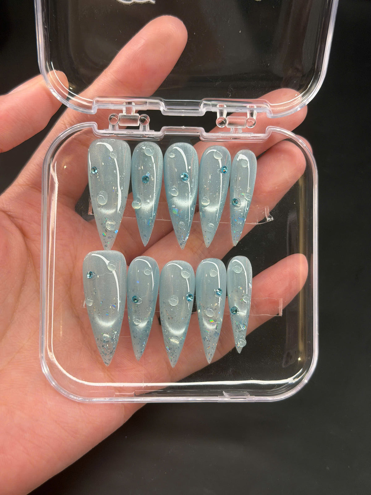 Icy Blue Cat Eye Press On Nails, Holographic Glitter Press On, 3D Water Nails, Mermaidcore Manicure, Silver Sparkle Mermaid, Gift For Her - PN251324