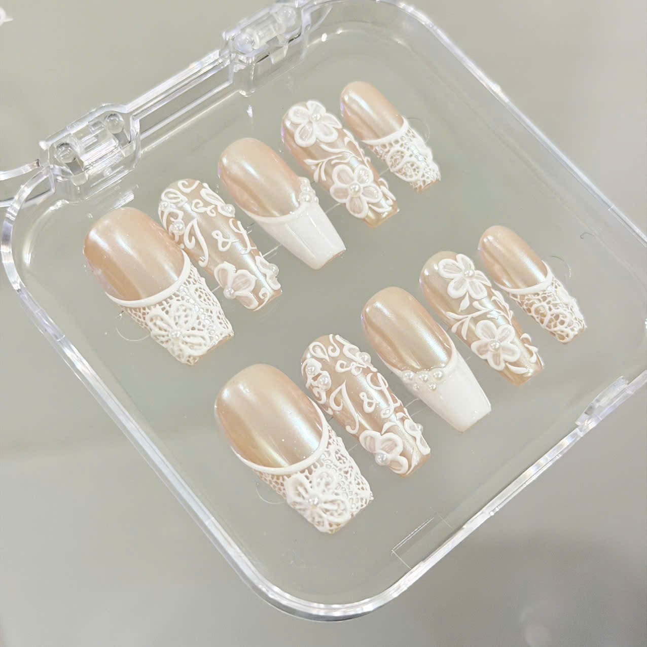 Rich Wife Nail, Custom Monogram Bridal Press on Nails, 3D Floral Lace Wedding Nails, Pearl White Glazed French Luxury Reusable Nails - BR260501