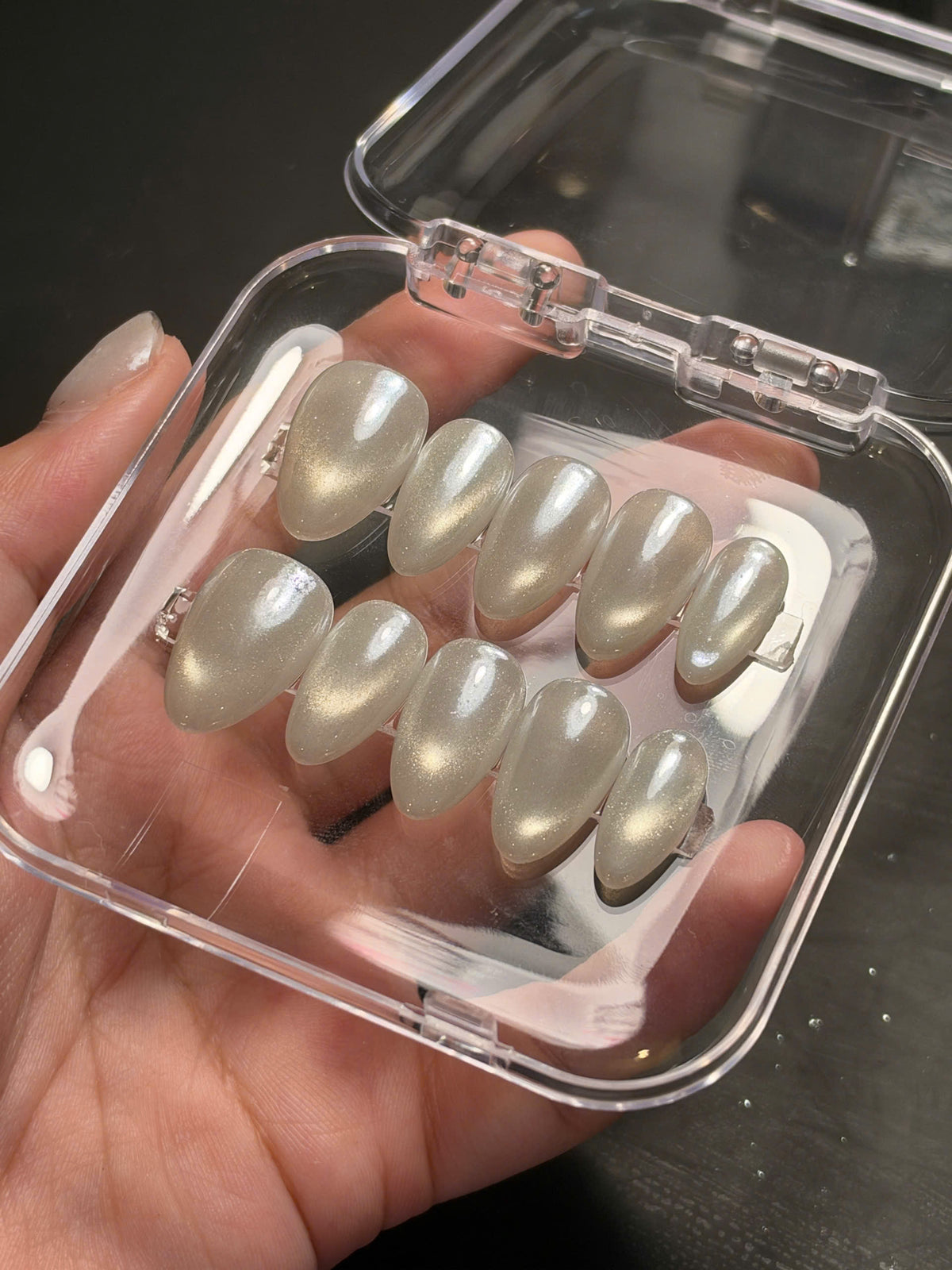 Milky White Cat Eye Press on Nails, Pearl Velvet Magnetic Set, Clean Girl Bridal Reusable Nails, Custom Size Handmade Gel Glue ons, Gift - PN251348