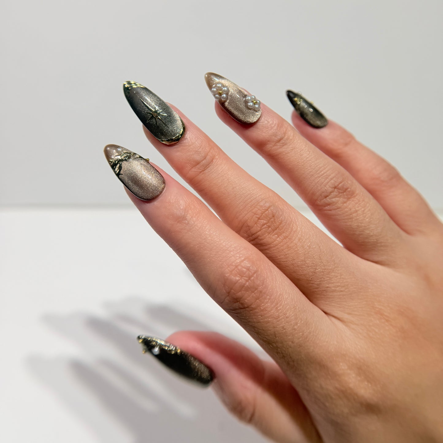 Chocolate Gold Press On Nails - Cat Eye Shimmer with Pearls & Stars  - Vintage Luxury Old Money Style Nails - Custom Size Set - PN251113