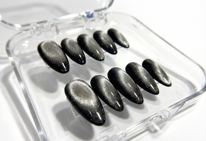 Black Cat Eye Press On Nails - Silver Magnetic Velvet - Galaxy Space Aura - Minimalist Flash Gel - Custom Size Set - PN251190